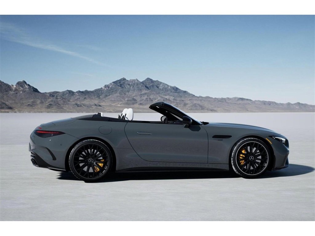 New 2025 Mercedes-Benz SL 63 AMG S e Performance 4MATIC image 17