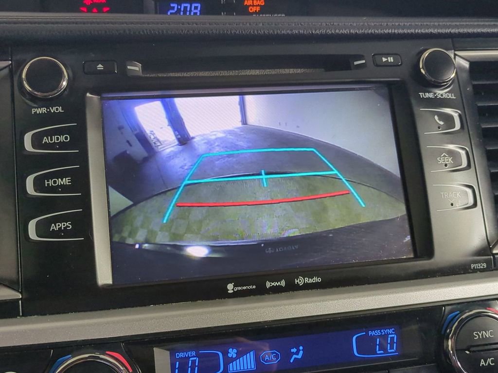 Used 2018 Toyota Highlander Plus image 25