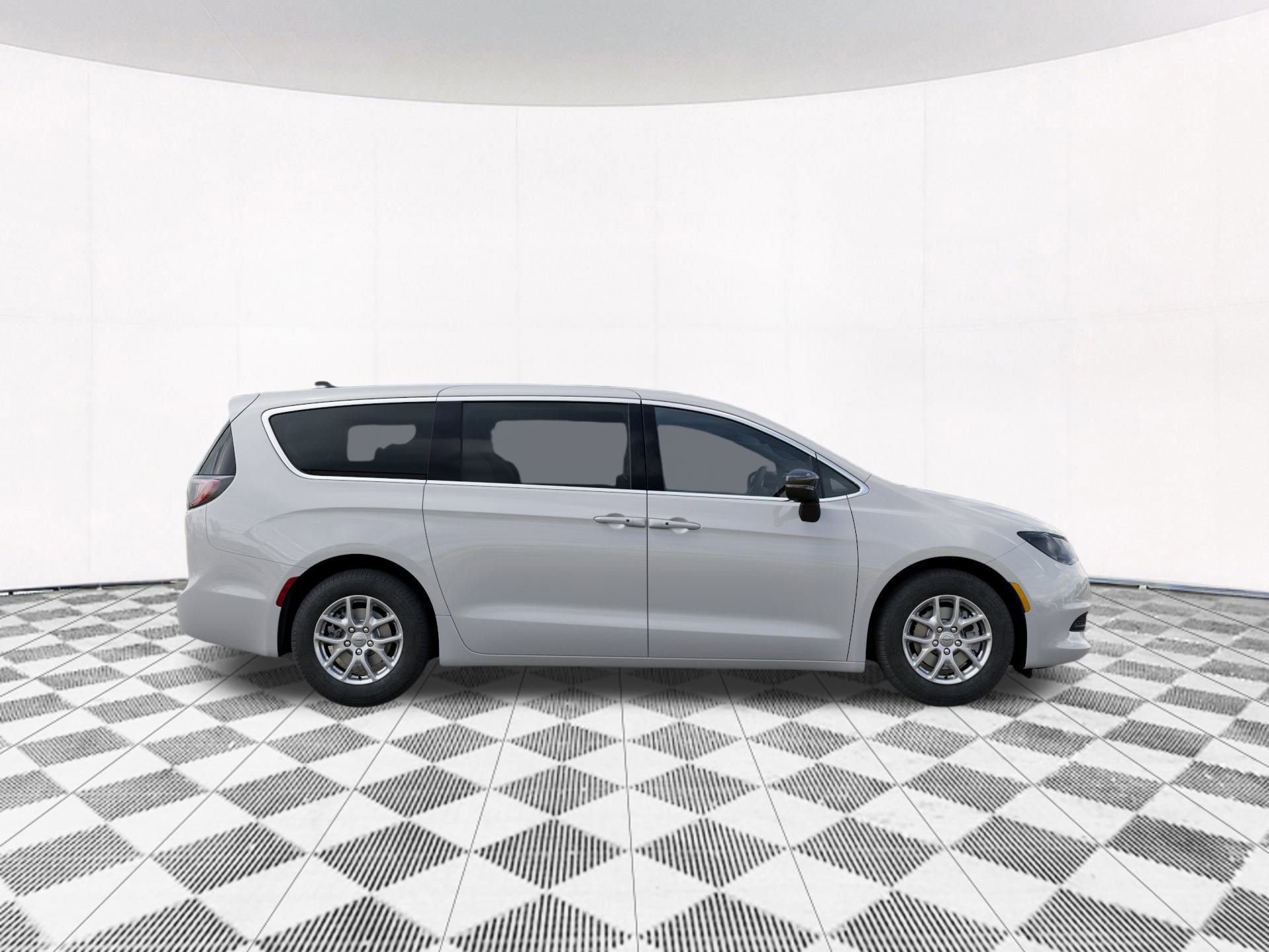 New 2026 Chrysler Voyager LX image 29