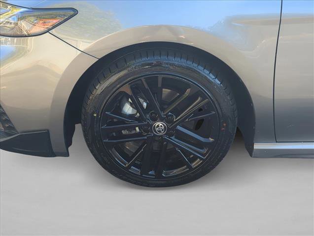 Used 2025 Toyota Camry SE image 27