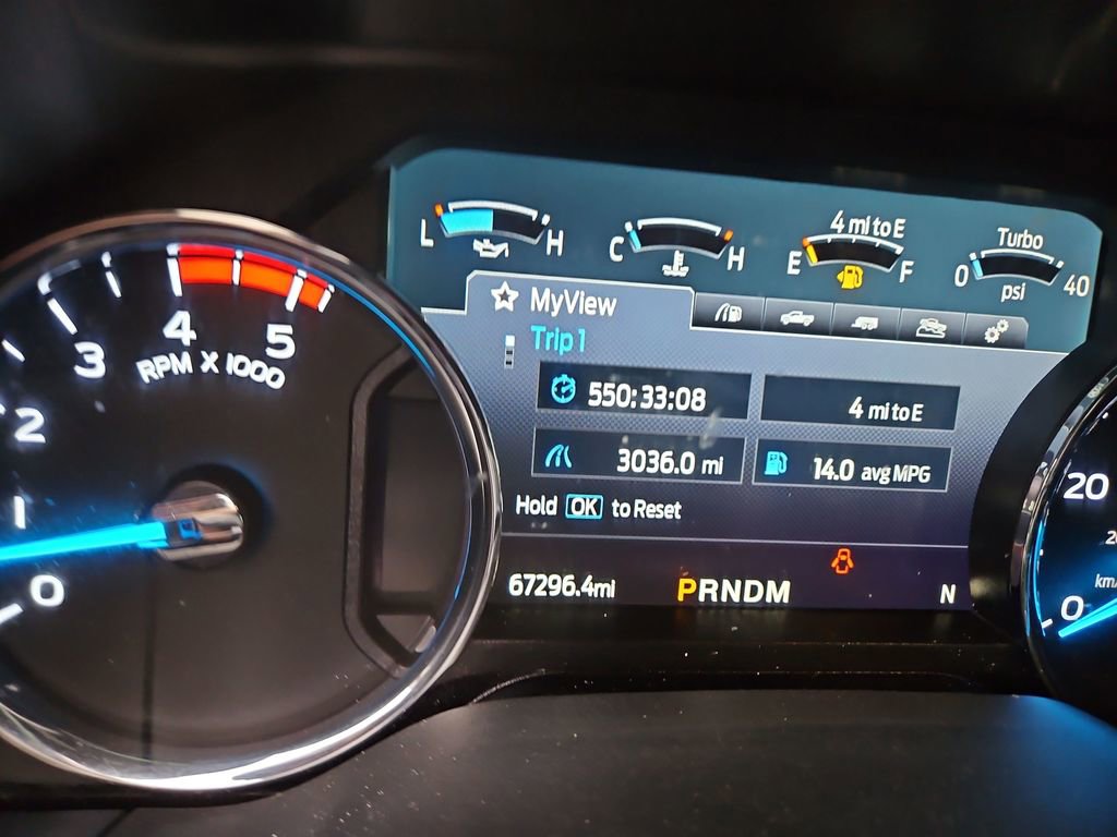 Used 2022 Ford F350 Lariat w/ Tremor Off-Road Package AWD/4WD image 16