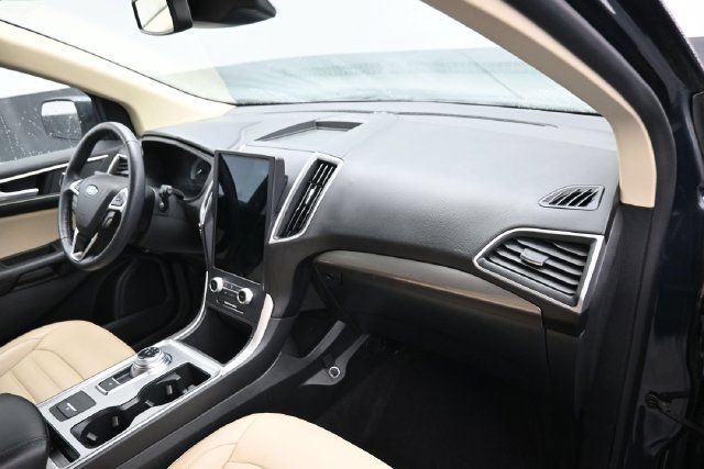 Used 2024 Ford Edge SEL w/ Convenience Package AWD/4WD image 10