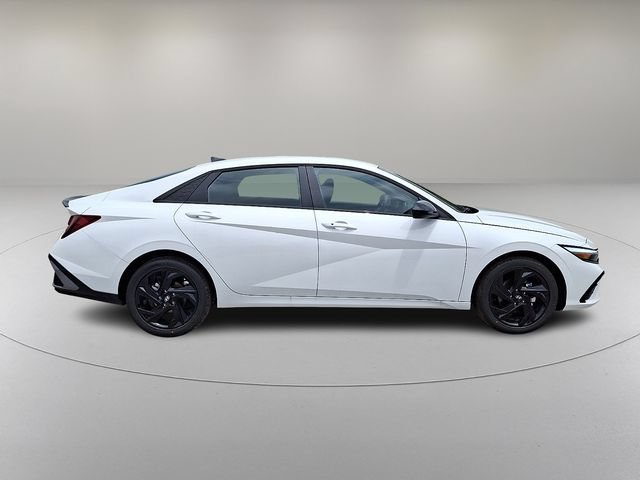 New 2026 Hyundai Elantra Sport FWD image 8