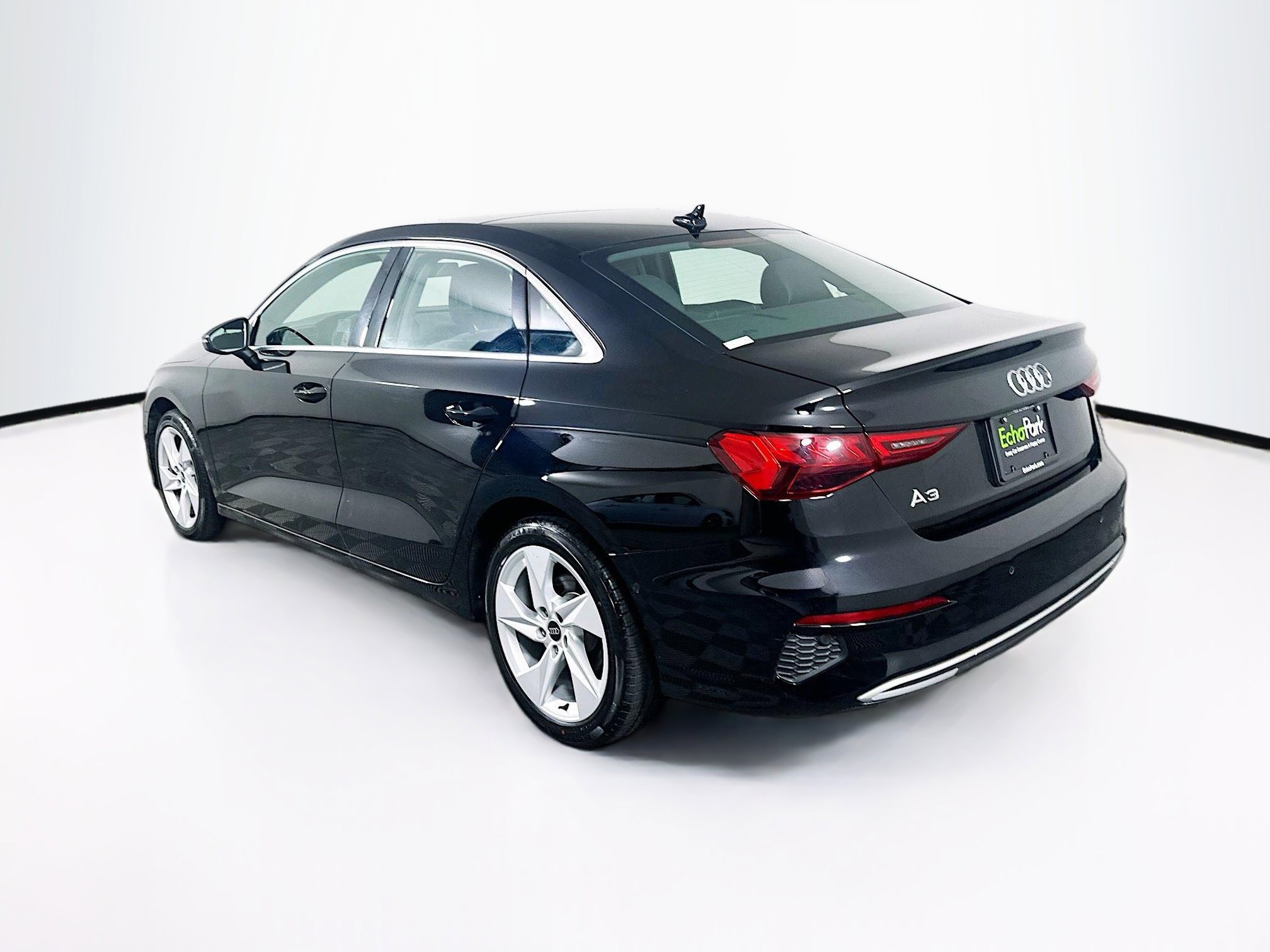 Used 2024 Audi A3 2.0T Premium image 5