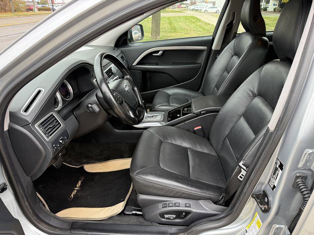 Used 2011 Volvo XC70 3.2 image 9