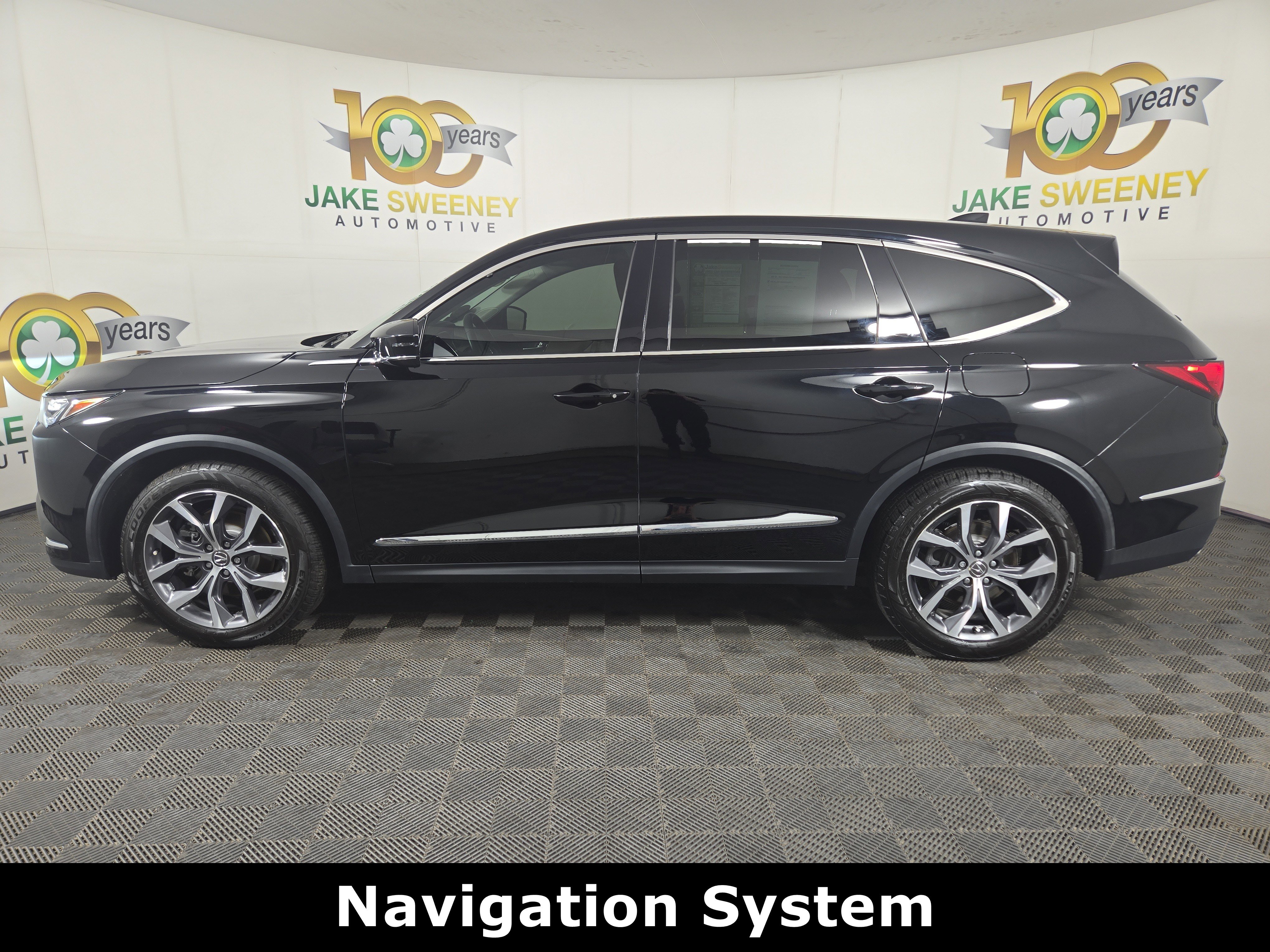 Used 2022 Acura MDX FWD w/ Technology Package image 4