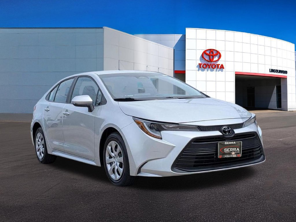 Used 2025 Toyota Corolla LE FWD image 8