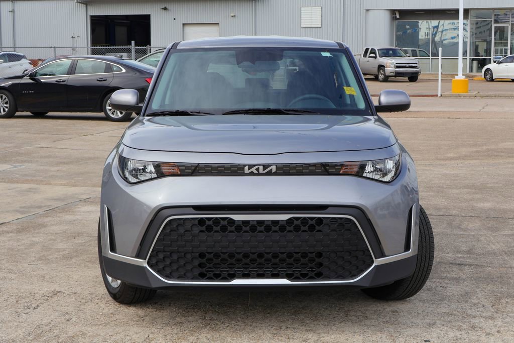 Used 2025 Kia Soul LX w/ LX Technology Package image 21