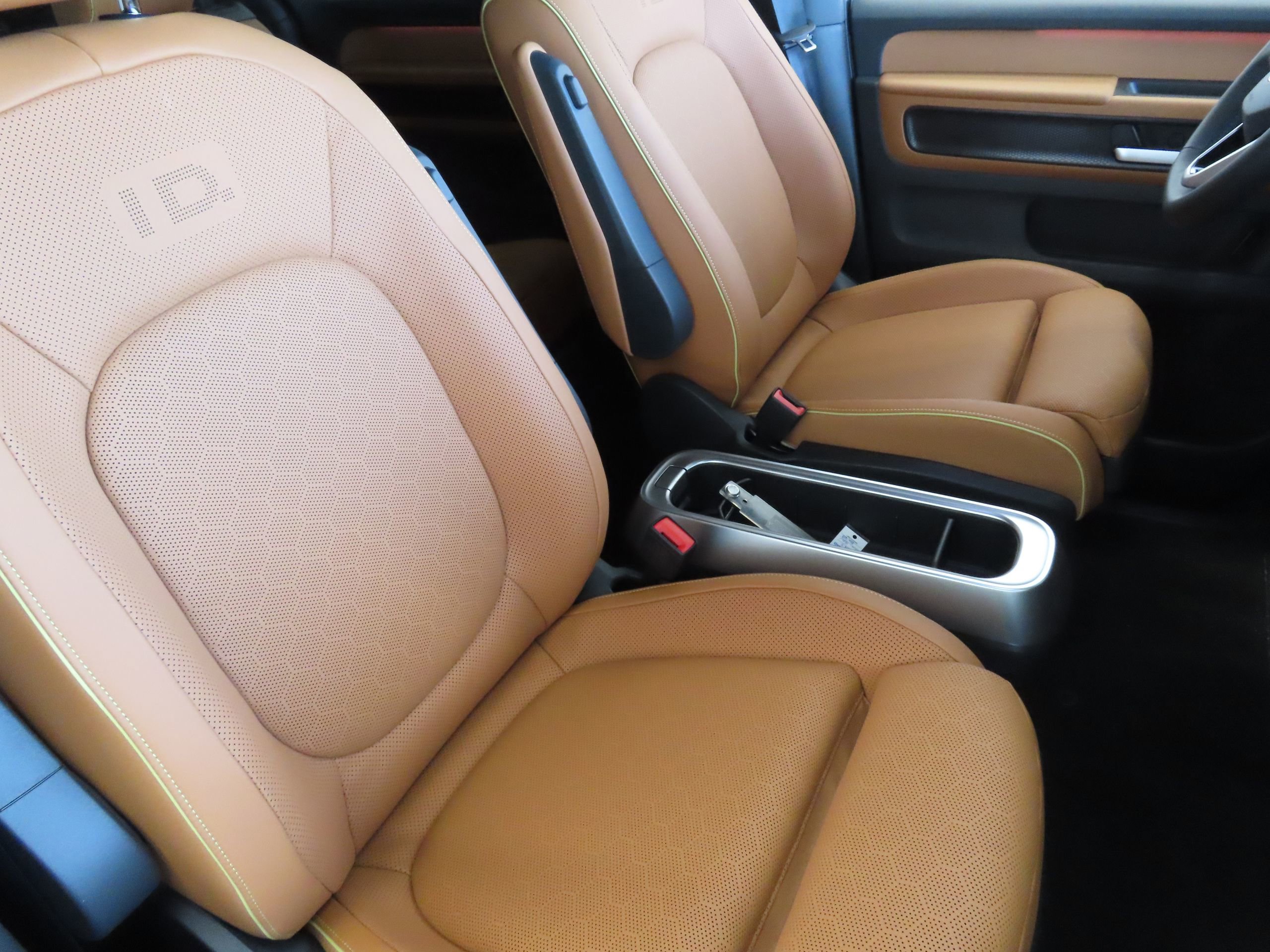 New 2025 Volkswagen ID. Buzz Pro S image 27