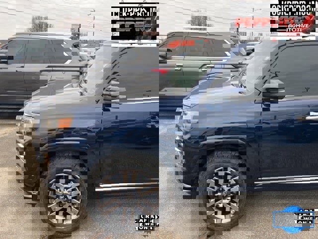 Used 2022 Toyota 4Runner Limited image 2