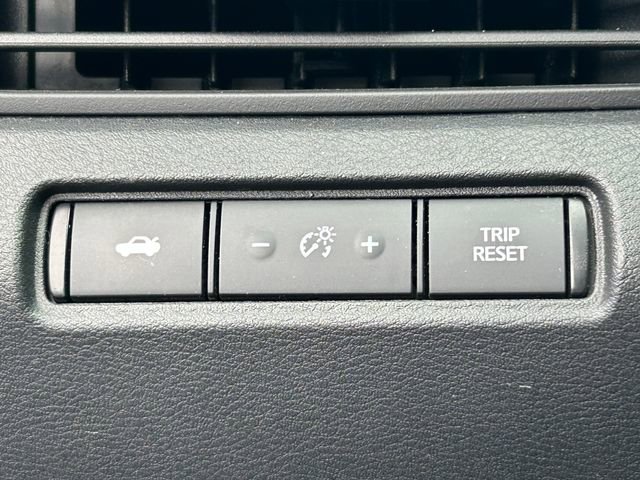 Used 2023 Nissan Altima 2.5 SV FWD image 24