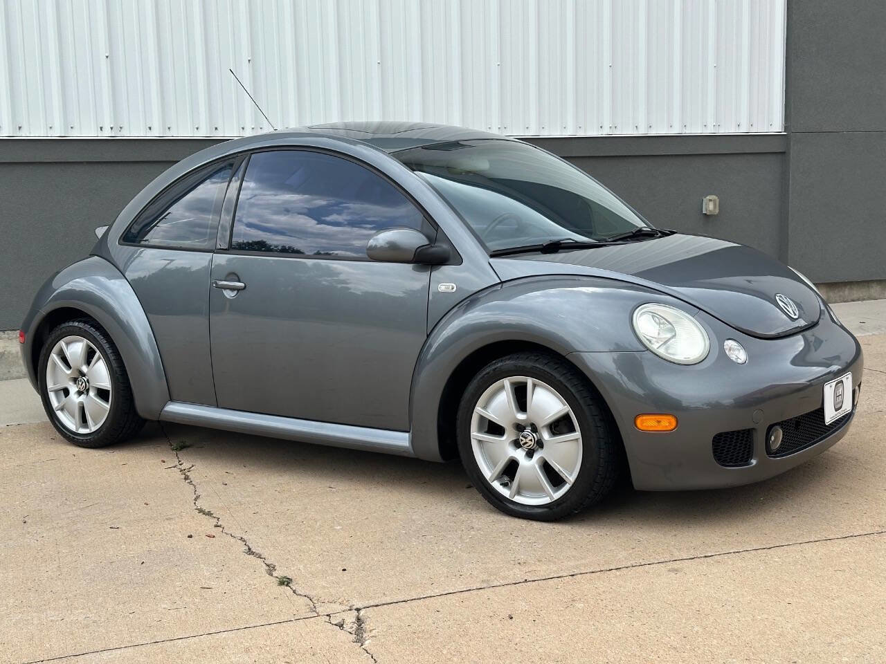 Used 2002 Volkswagen Beetle S image 23