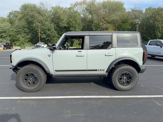 Used 2021 Ford Bronco First Edition AWD/4WD image 2