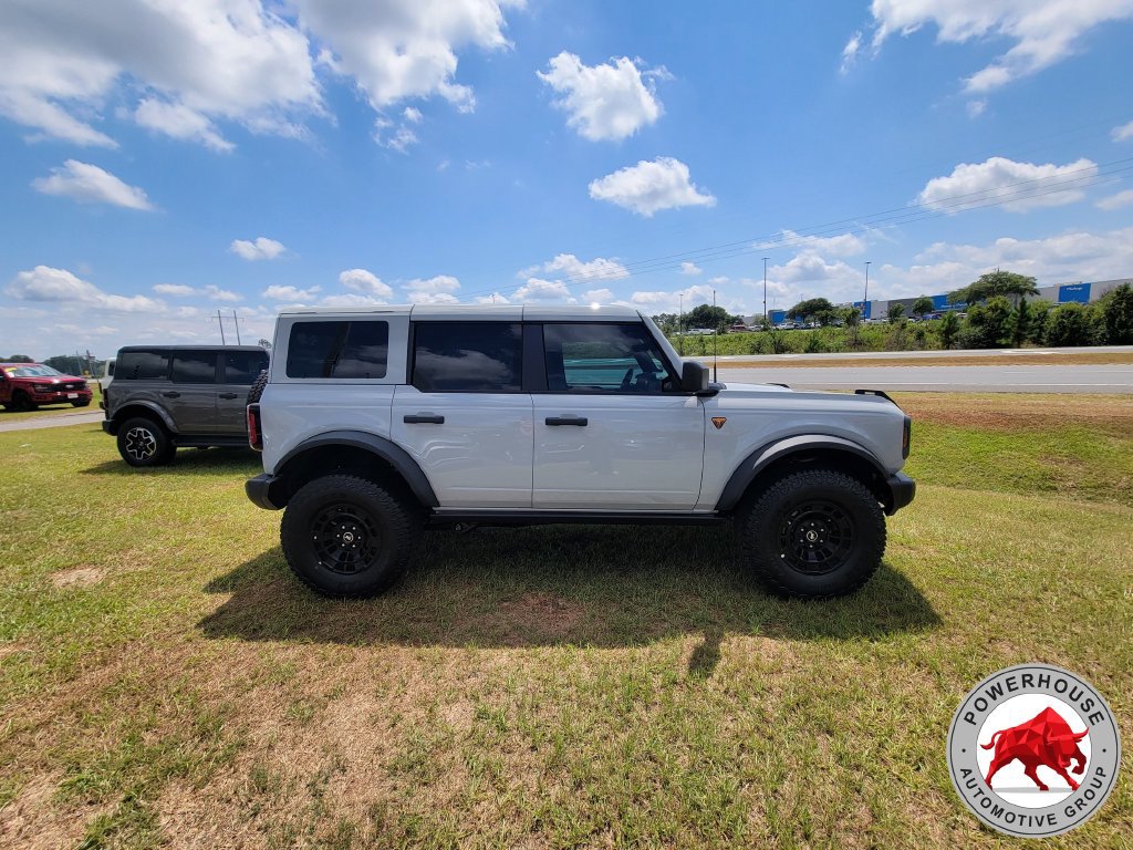 New 2026 Ford Bronco Badlands AWD/4WD image 8