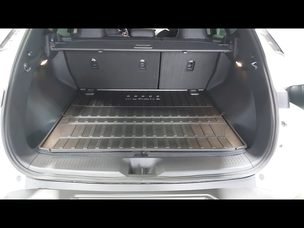 New 2025 Nissan Murano SL w/ Cargo Package AWD/4WD image 21