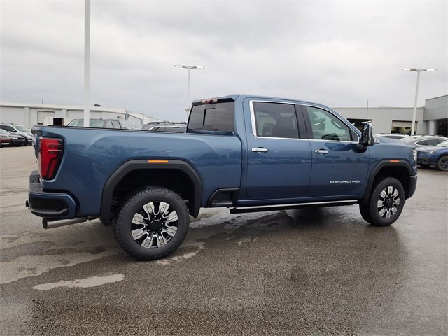 New 2026 GMC Sierra 2500 Denali w/ Denali Reserve Package image 2