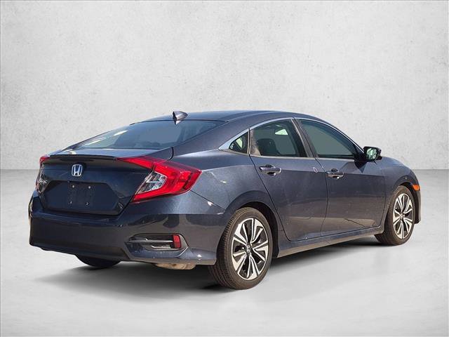 Used 2017 Honda Civic EX-T image 5