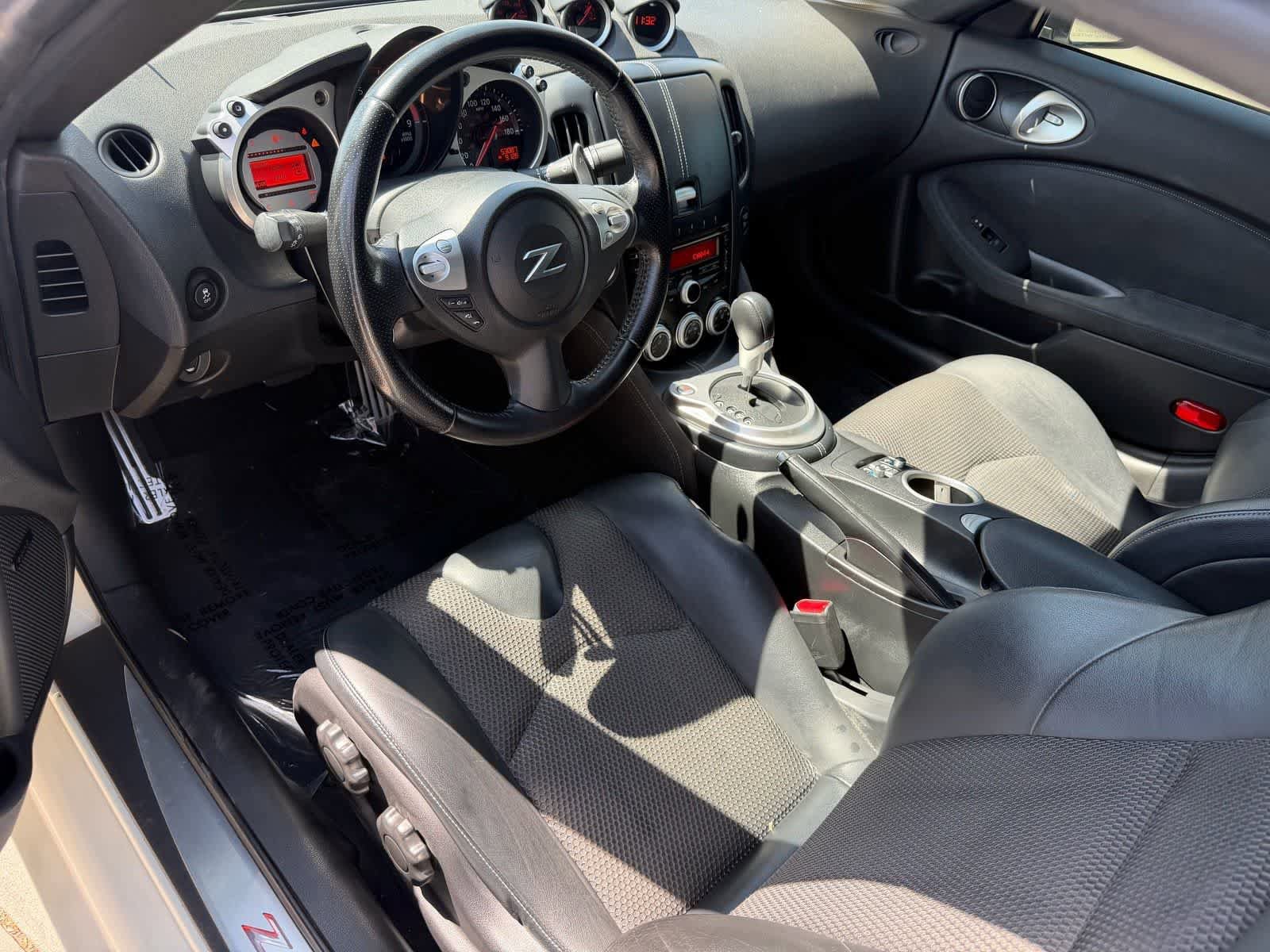 Used 2012 Nissan 370Z Touring w/ Sport Pkg image 2