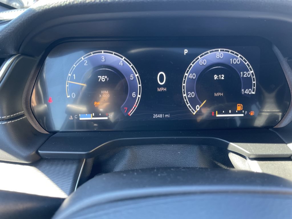 Used 2023 Jeep Grand Cherokee L Laredo AWD/4WD image 17