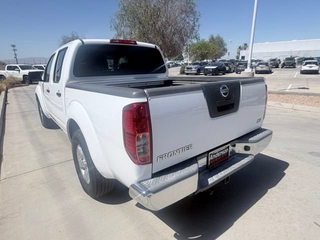 Used 2009 Nissan Frontier SE w/ SE Value Truck Pkg RWD image 6