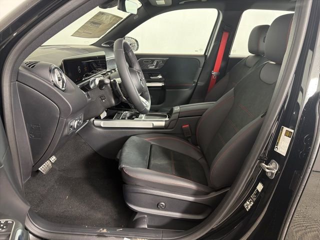 New 2026 Mercedes-Benz GLB 35 AMG 4MATIC image 11
