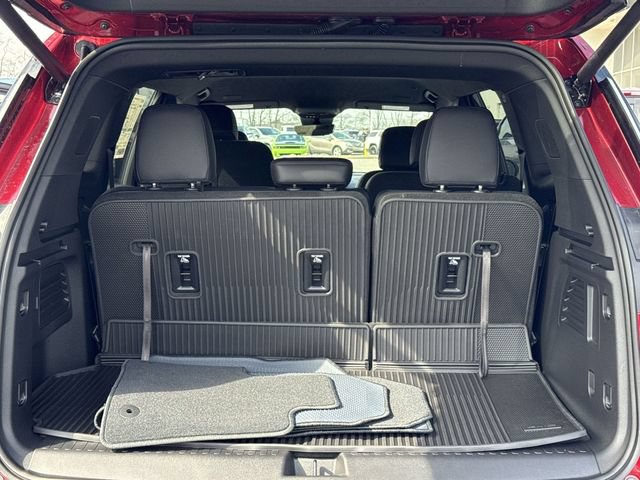 New 2026 GMC Acadia Elevation w/ Elevation Premium Package FWD image 13