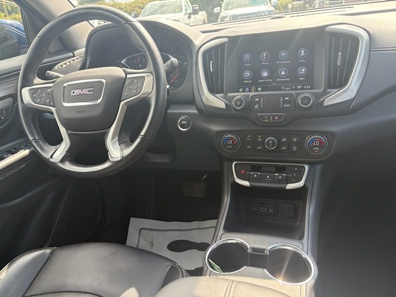 Used 2022 GMC Terrain SLT AWD/4WD image 11