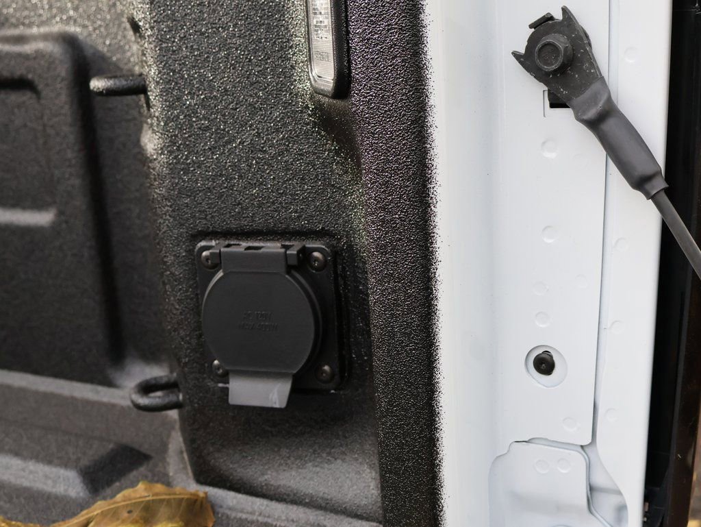 New 2026 GMC Sierra 3500 Denali w/ Denali Reserve Package image 19