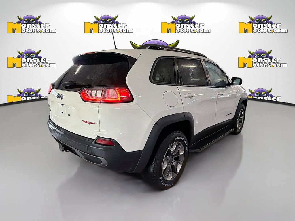 Used 2019 Jeep Cherokee Trailhawk AWD/4WD image 4