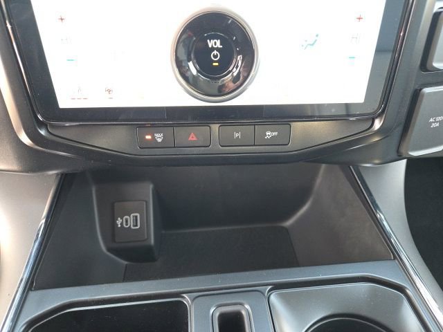 New 2025 Ford F150 Lightning Flash image 21