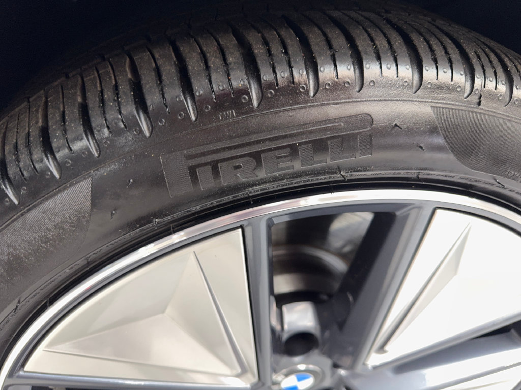 Used 2025 BMW i4 eDrive40 w/ Premium Package RWD image 91