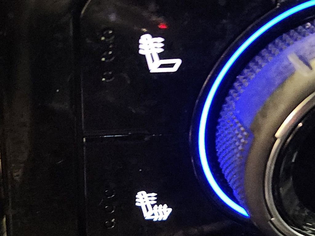 Certified 2025 Chevrolet Silverado 1500 RST image 21