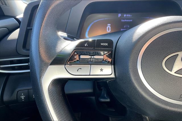 Used 2024 Hyundai Elantra SE image 20