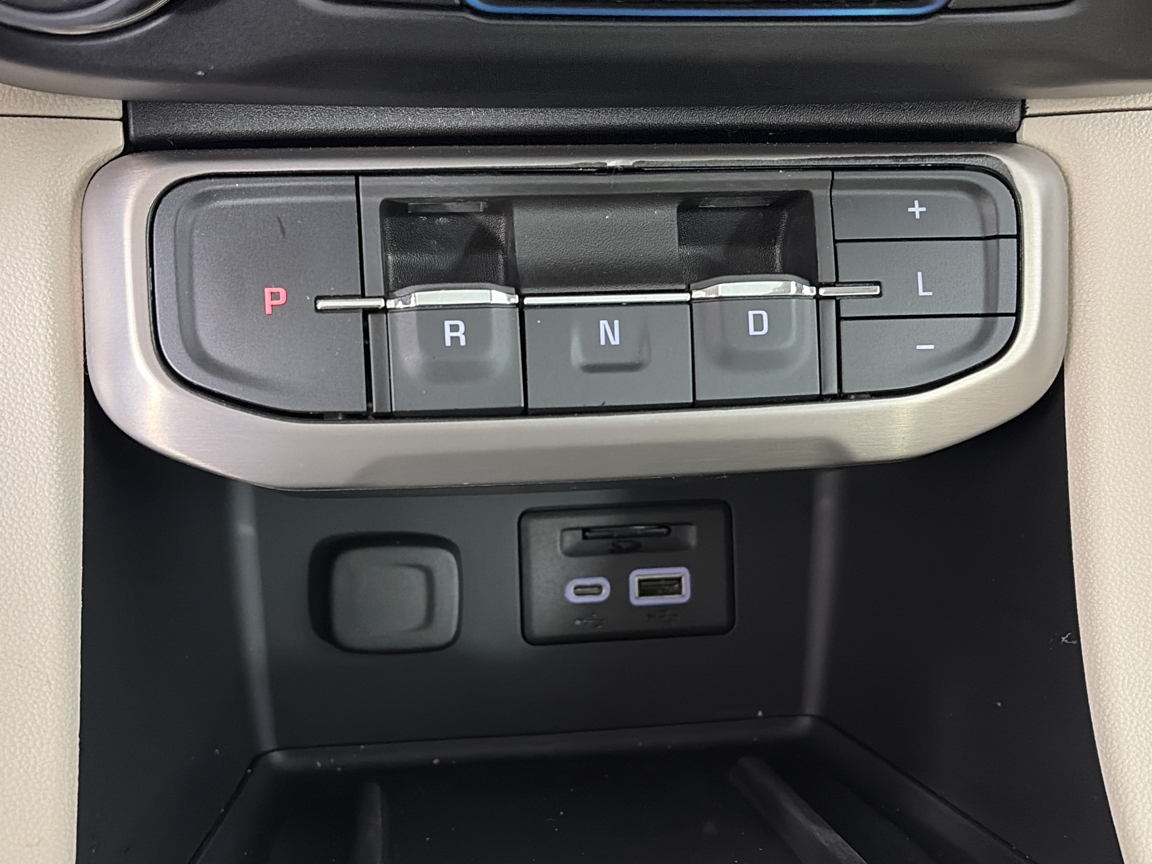Certified 2023 GMC Acadia Denali w/ Denali Ultimate Package AWD/4WD image 30