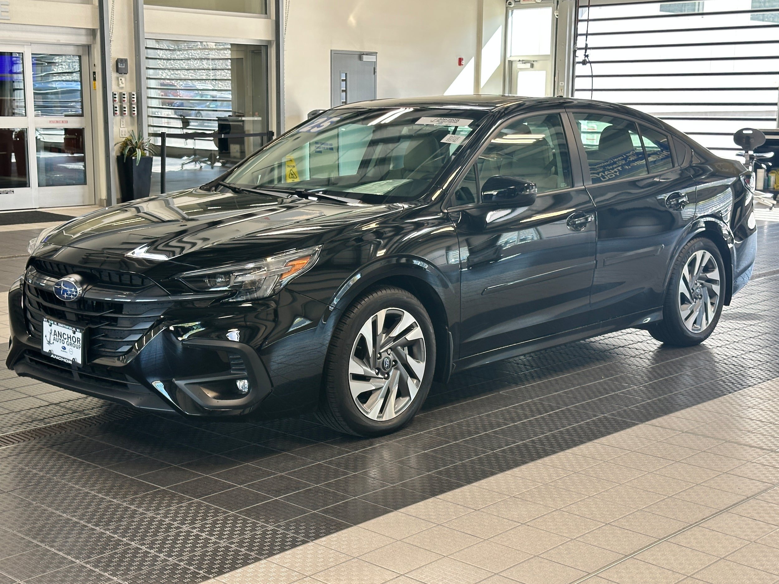 Used 2025 Subaru Legacy Limited AWD/4WD image 1