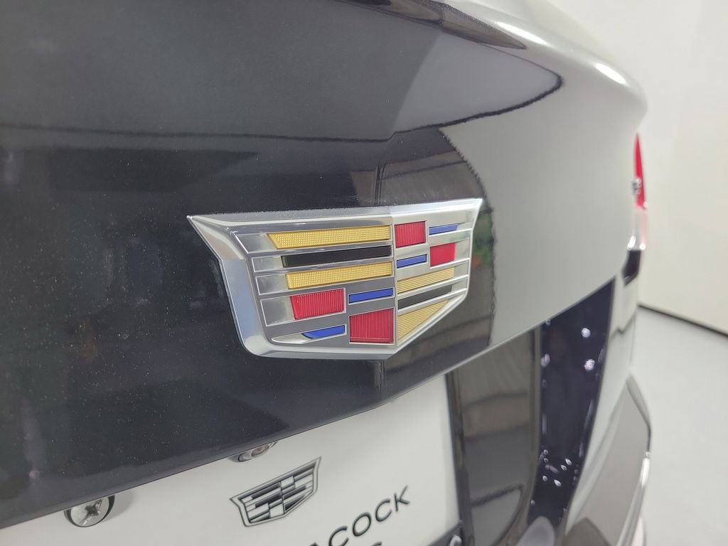 Certified 2023 Cadillac XT4 Premium Luxury image 7
