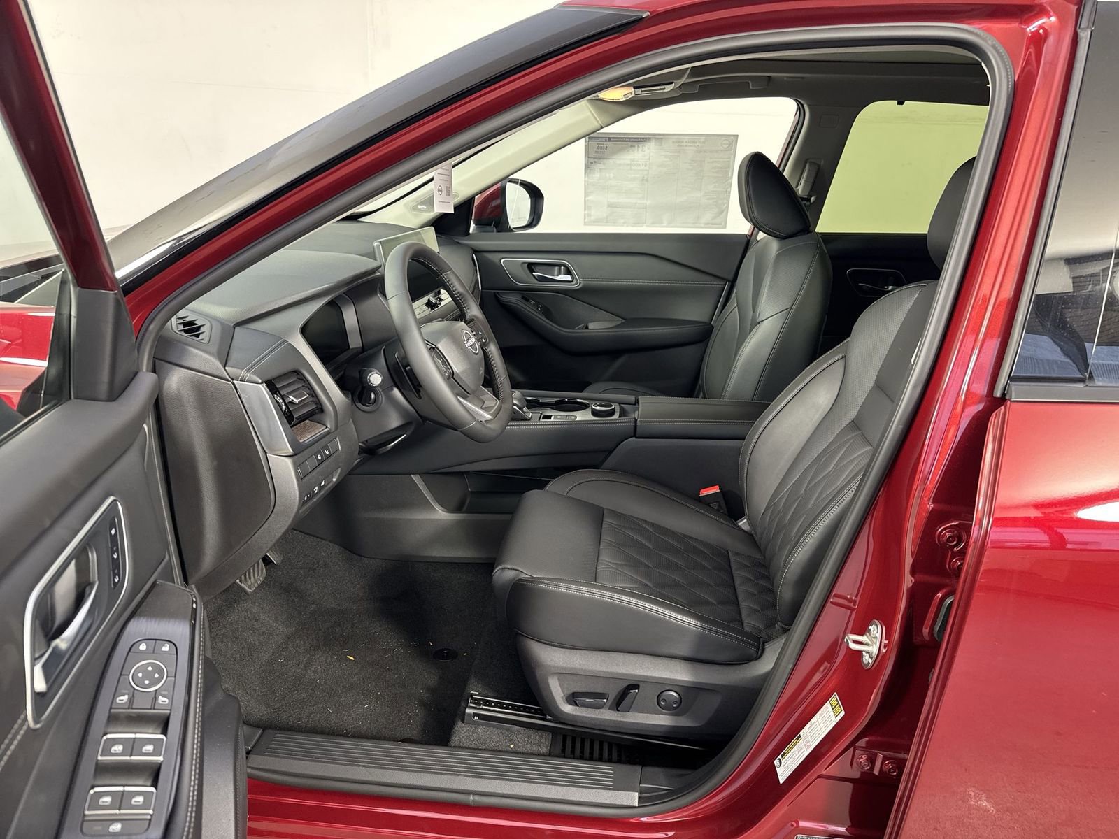 New 2026 Nissan Rogue Platinum w/ Platinum Premium Package image 5