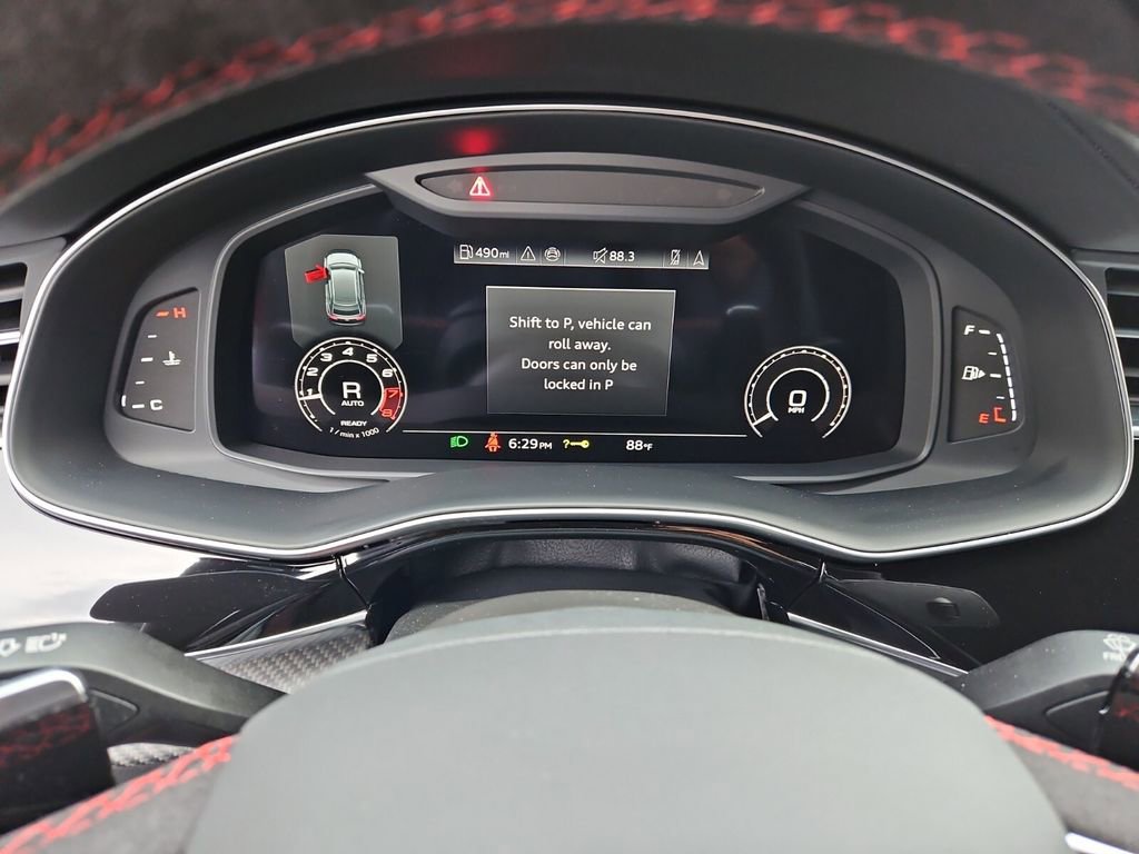 New 2025 Audi RS Q8 performance image 12