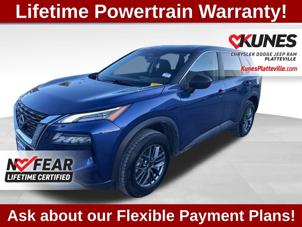 Used 2023 Nissan Rogue S image 9