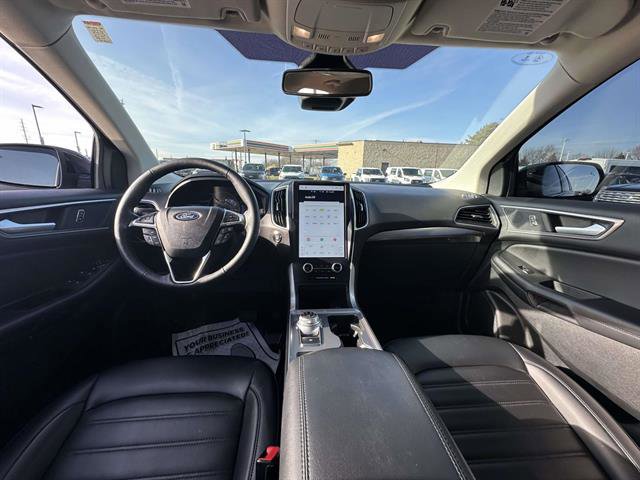 Used 2024 Ford Edge SEL w/ Convenience Package image 13