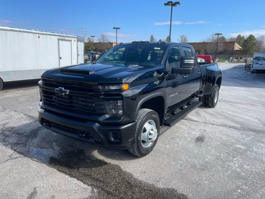 New 2026 Chevrolet Silverado 3500 W/T image 3