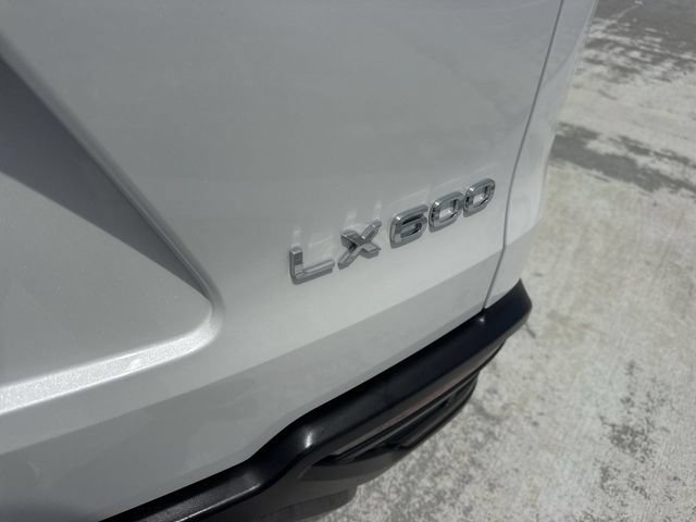 Certified 2025 Lexus LX 600 4WD w/ Appearance Package image 26