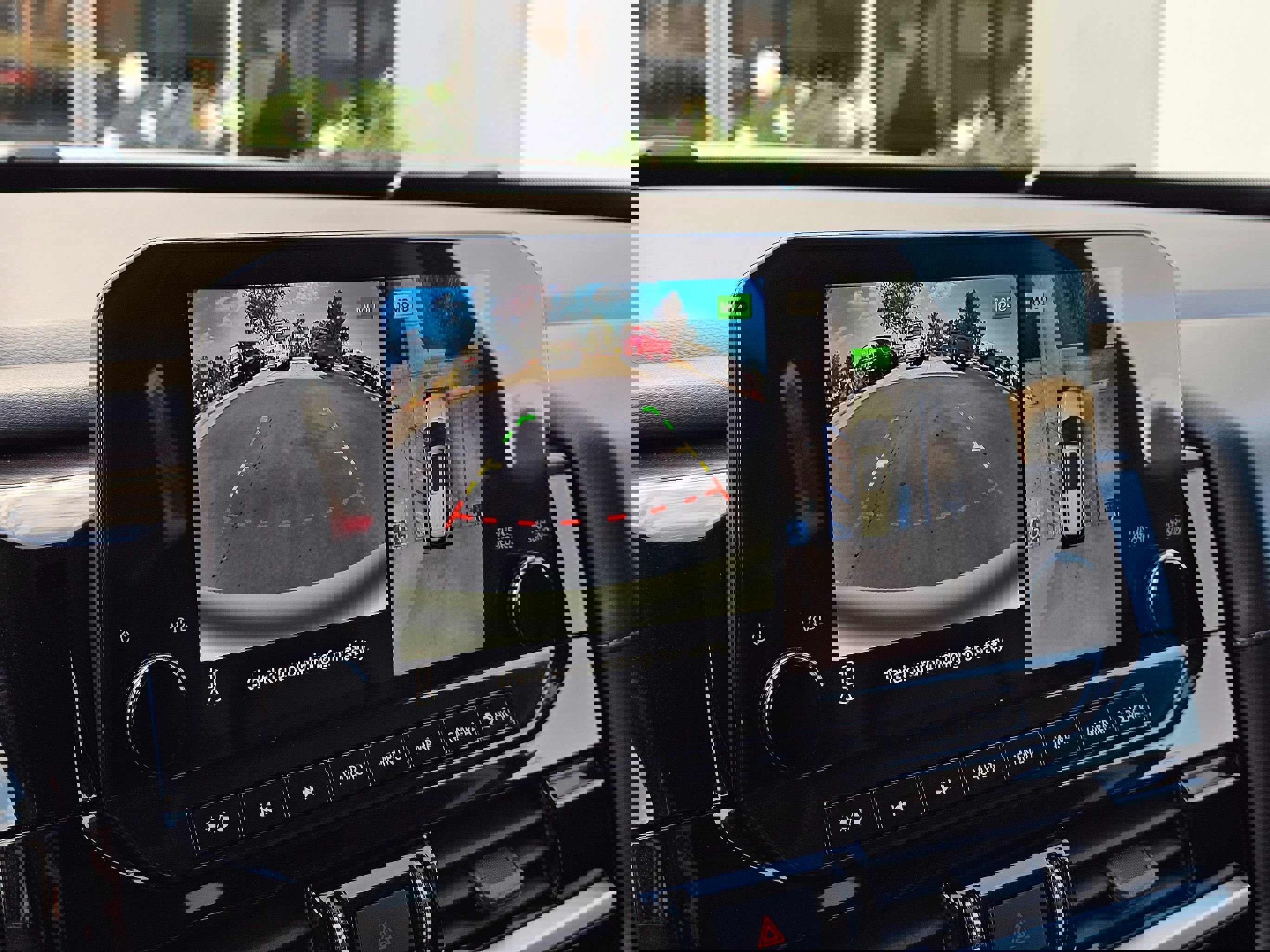 Used 2025 Nissan Pathfinder SL w/ SL Premium Package image 39