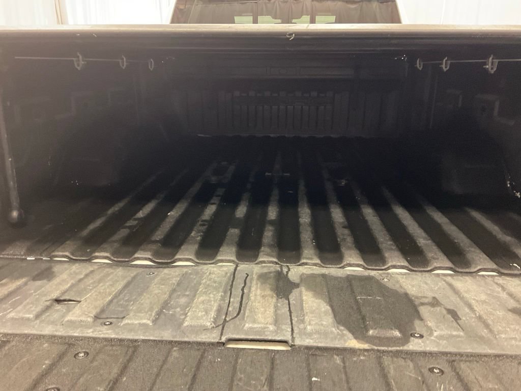 Used 2022 GMC Sierra 3500 Denali AWD/4WD image 14