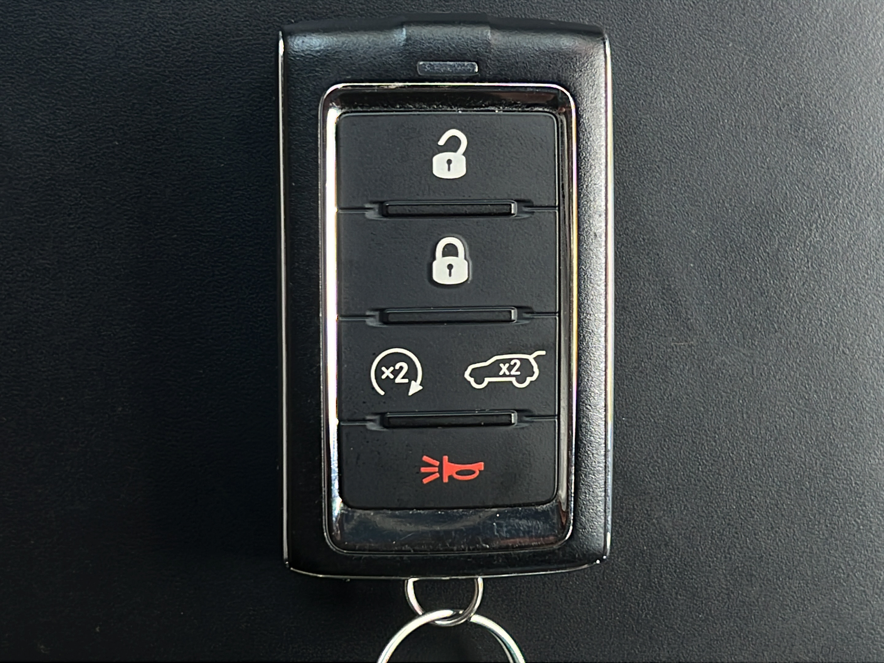 Used 2023 Jeep Grand Cherokee Overland AWD/4WD image 25