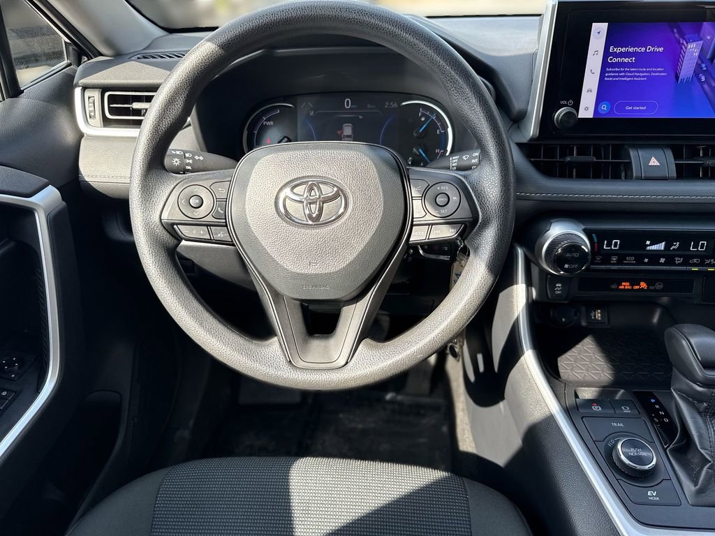 Used 2024 Toyota RAV4 LE image 21