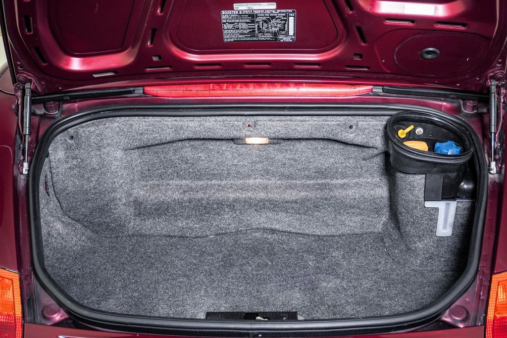 Used 2000 Porsche Boxster S image 28