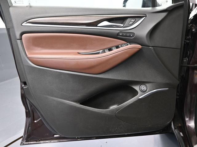 Used 2021 Buick Enclave Avenir w/ Avenir Technology Package image 19