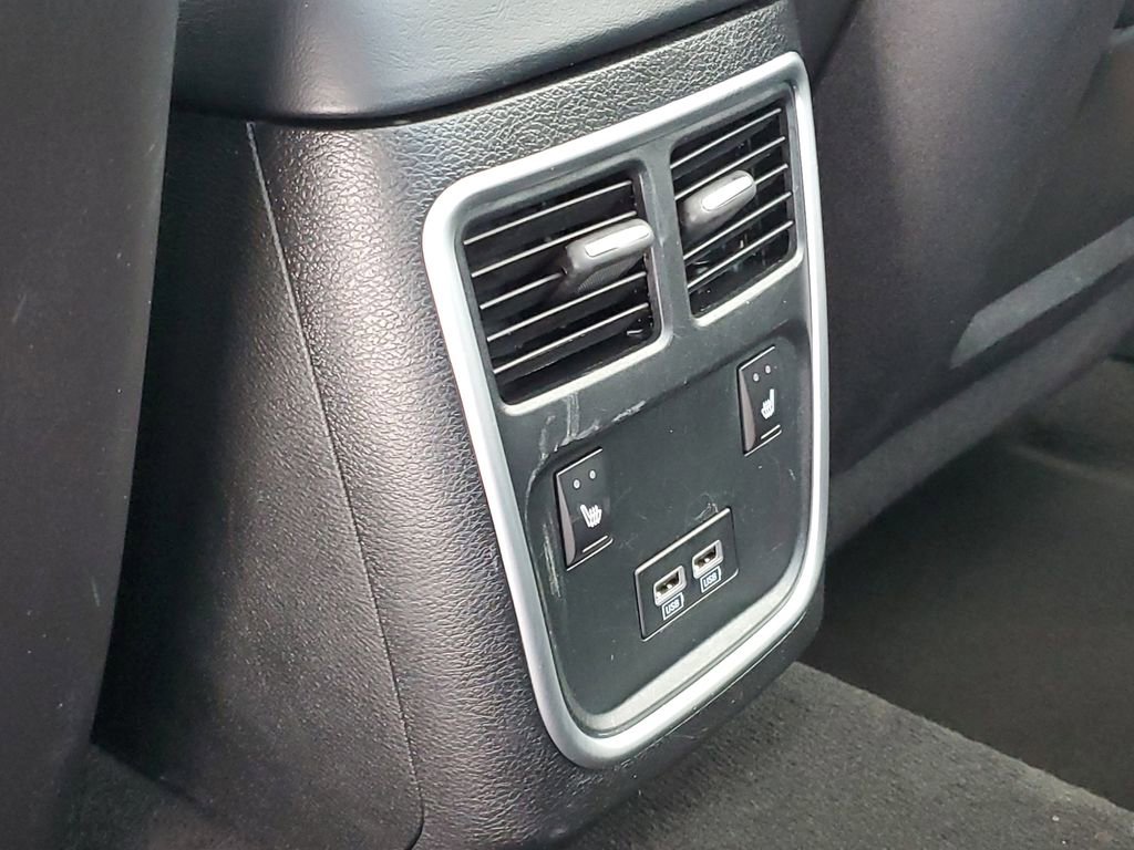 Used 2023 Chrysler 300 Touring L w/ Popular Equipment Group image 33