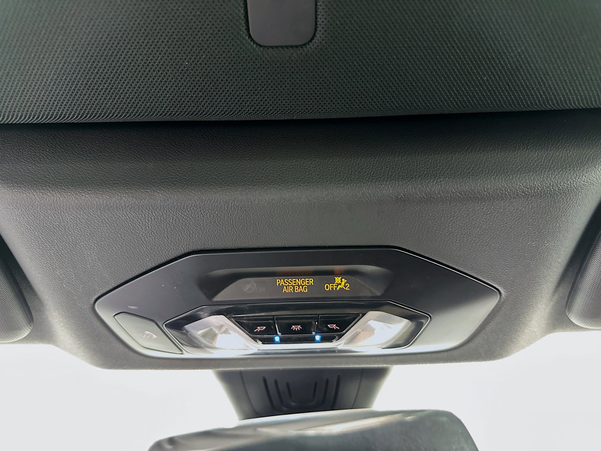 Used 2025 BMW 430i Convertible w/ Premium Package image 18